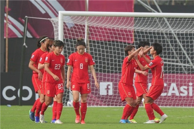 女足亚洲杯：中国7-0伊朗晋级8强 王霜双响+造乌龙庆生图1