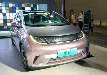 2022新疆国际汽车工业博览会今日盛大开幕抄底购车免费观展