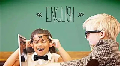 少儿英语口语网课一对一哪家好？该怎么选择？