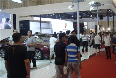 第二十七届大连国际汽车展览会昨日启幕