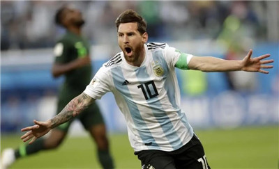 世界杯前瞻：阿根廷36场不败似无敌之师，沙特防守稳健，梅西冲3纪录图1