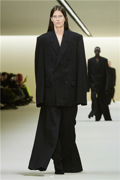 2023秋冬时装周 | Balenciaga 2023秋冬系列