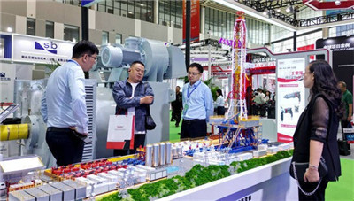第十六届中国（东营）国际石油石化装备与技术展览会开幕图1